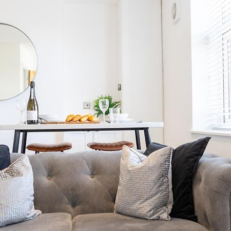 Boutique City Centre Apartments Кардіфф Екстер'єр фото