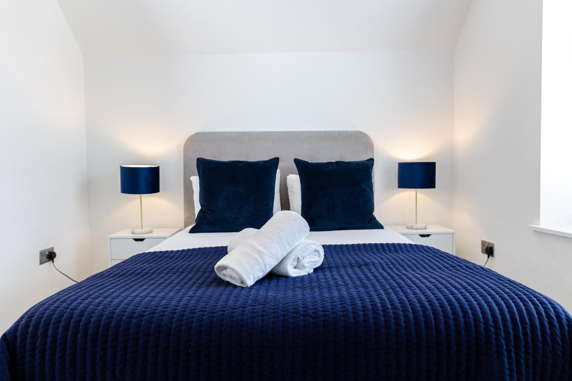 Boutique City Centre Apartments Кардіфф Екстер'єр фото