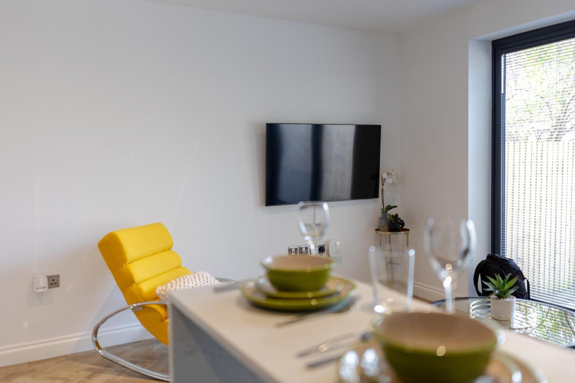 Boutique City Centre Apartments Кардіфф Екстер'єр фото